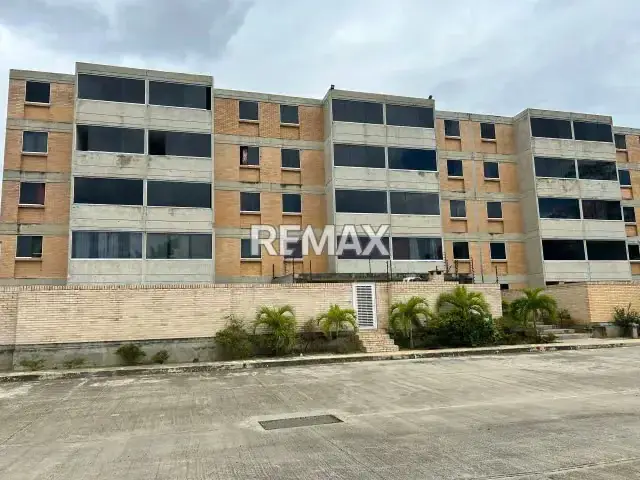 APARTAMENTO EN VENTA RESIDENCIAS LA COLINA CHARALLAVE