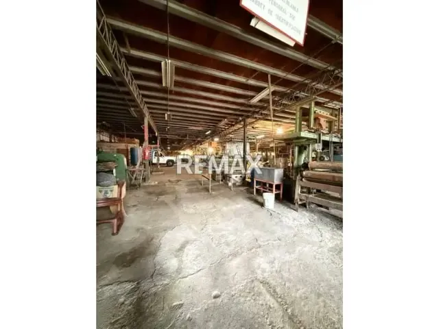 Galpón en Venta - BOLEITA SUR - 5