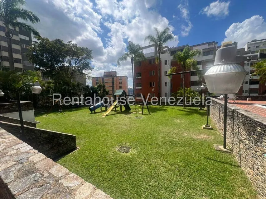 Apartamento (1 Nivel) en Venta en Los Samanes, Distrito Metropolitano - 4