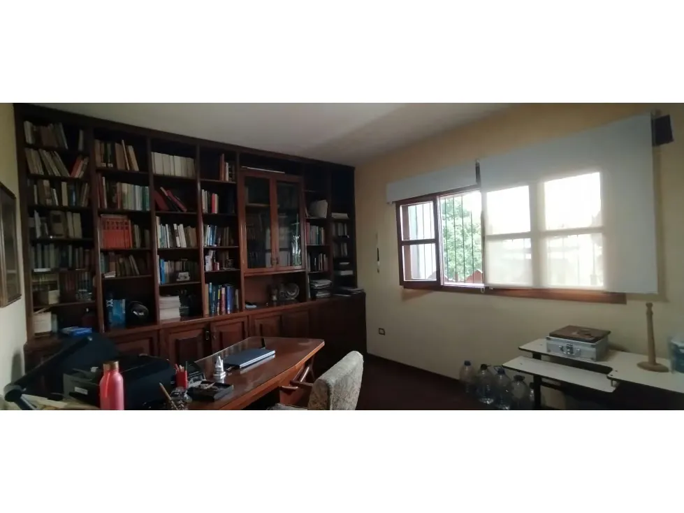 CASA EN VENTA - URB. SAN BERNARDINO 565 m2 5h+s/5b+s/3pe - 3