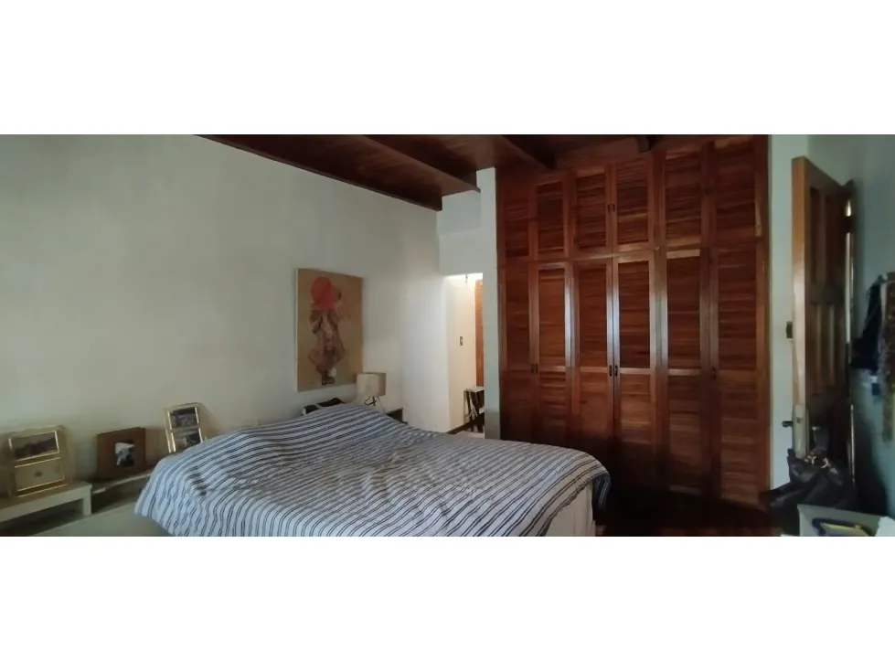CASA EN VENTA - URB. SAN BERNARDINO 565 m2 5h+s/5b+s/3pe - 4