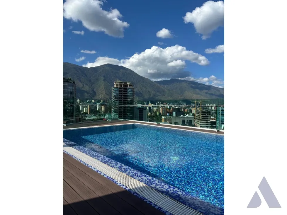 Vendo Ph duplex 170m2 Las Mercedes 0409