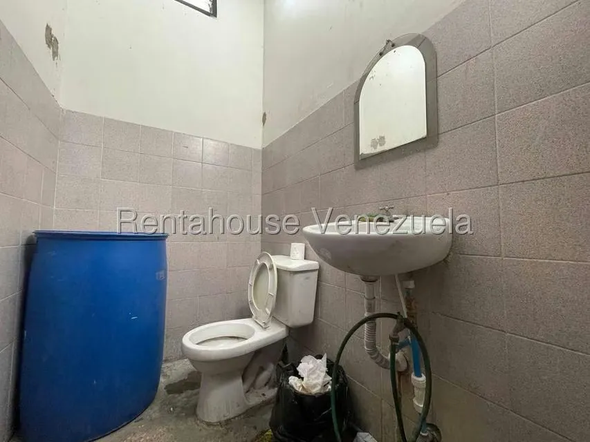 Local Comercial en Venta en Almarriera, Lara - 5