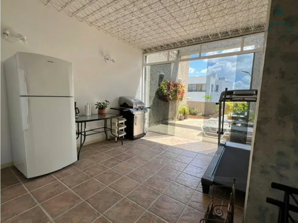 Se alquila Apto 360m² 4h/5b/3p Valle Arriba - 21