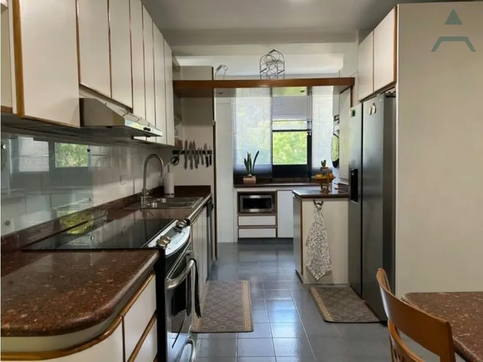 Se alquila Apto 360m² 4h/5b/3p Valle Arriba - 4