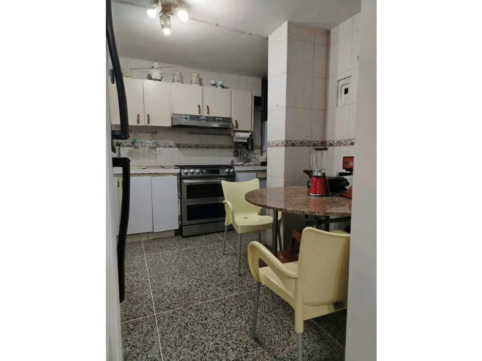 Vendo apartamento 173m2 El Paraíso 0894 - 12
