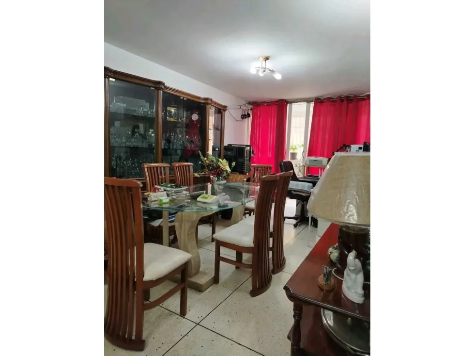 Vendo apartamento 173m2 El Paraíso 0894 - 8