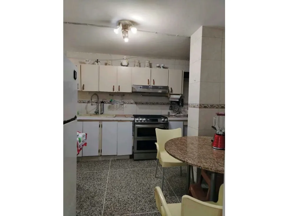 Vendo apartamento 173m2 El Paraíso 0894 - 10