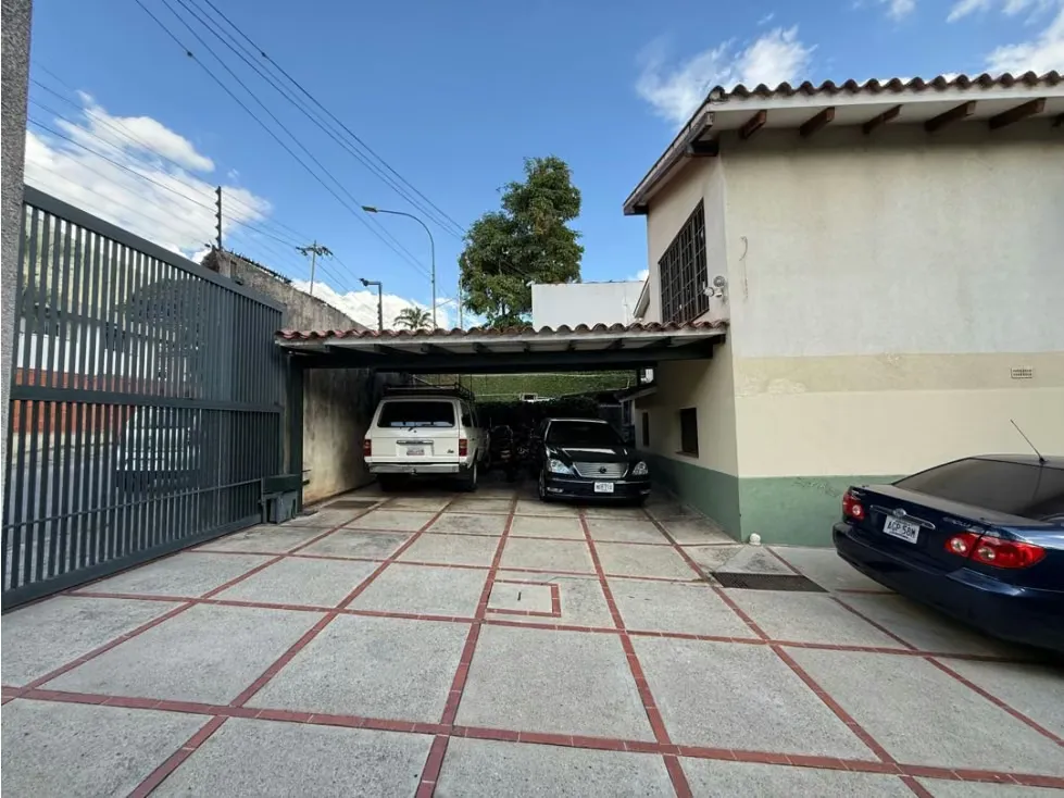 Quinta en venta 440m2 4H+S/5.5B/6P Los Palos Grandes - 4