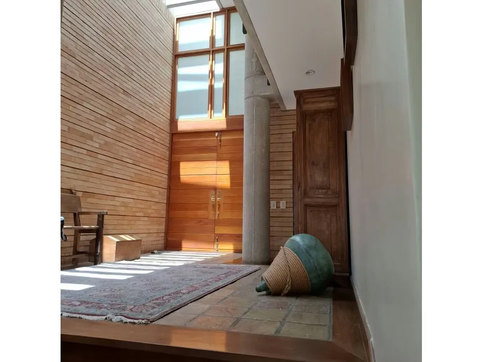 Bella casa en venta en Oripoto