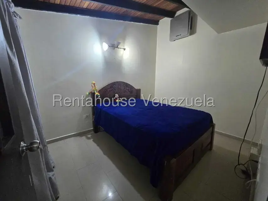 Townhouse (Duplex) en Venta en Villa Roca, Lara - 14