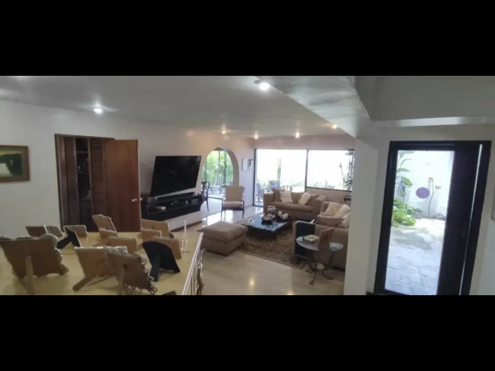 Vendo casa 660m2 La Lagunita 3560 - 28