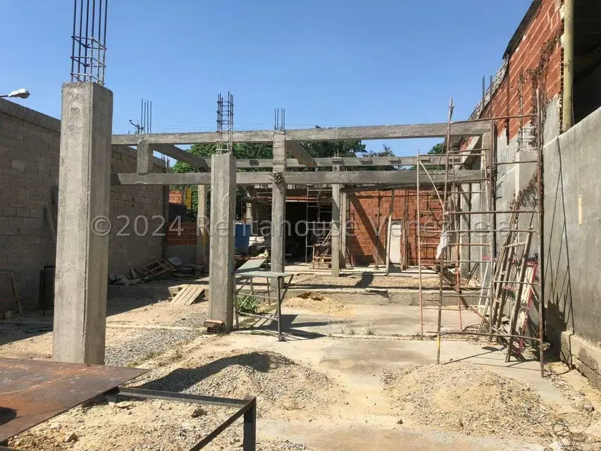 Terreno (Comercial) en Venta en Los Guayos, Carabobo - 5