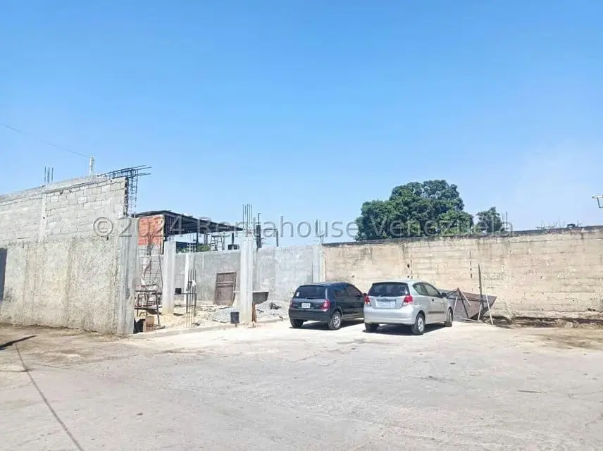 Terreno (Comercial) en Venta en Los Guayos, Carabobo - 10