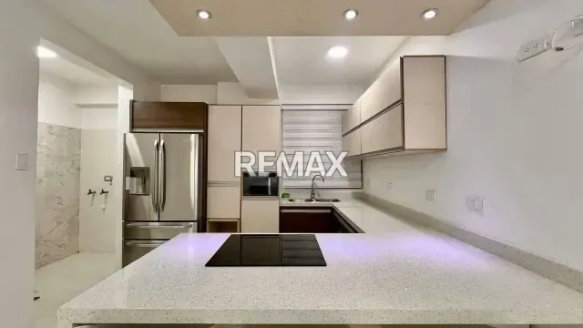 En Alquiler Acogedor Apartamento Paramillo Suite & Plaza La Castellana - 6