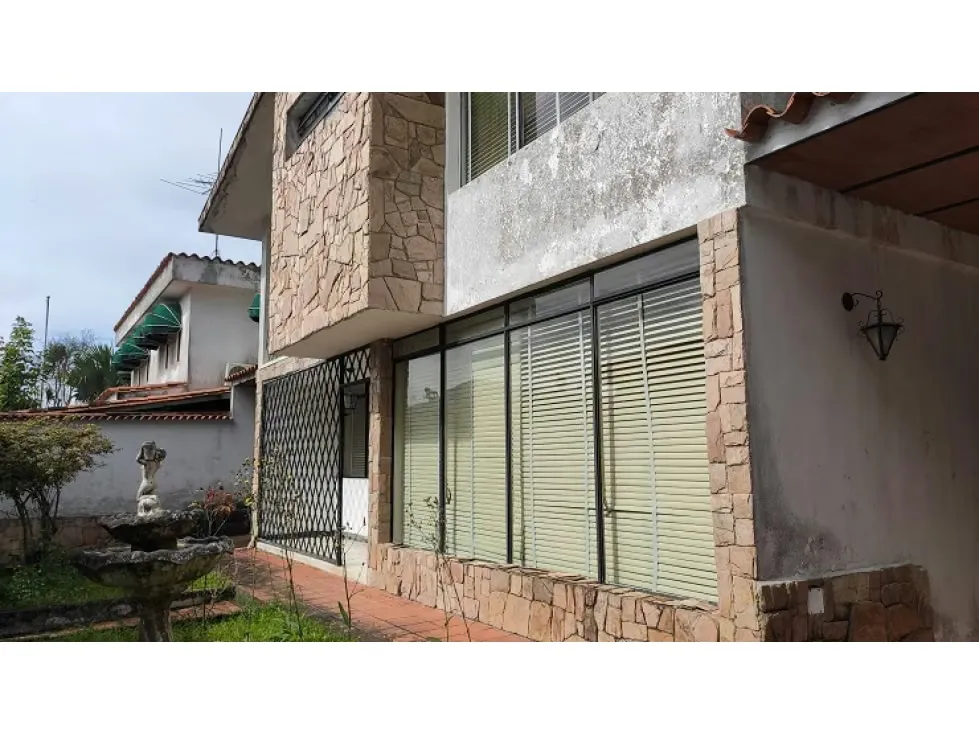 VENTA CASA SAN ANTONIO de Los Altos 387m2 6h/3b/4p