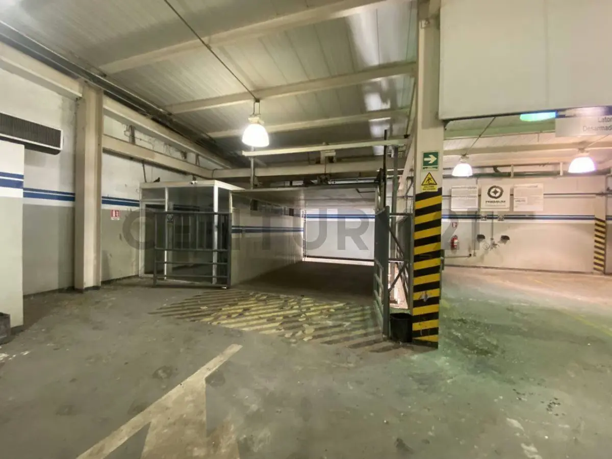 Edificio Premiun Motors Concesionario en Venta, Maracaibo - 15