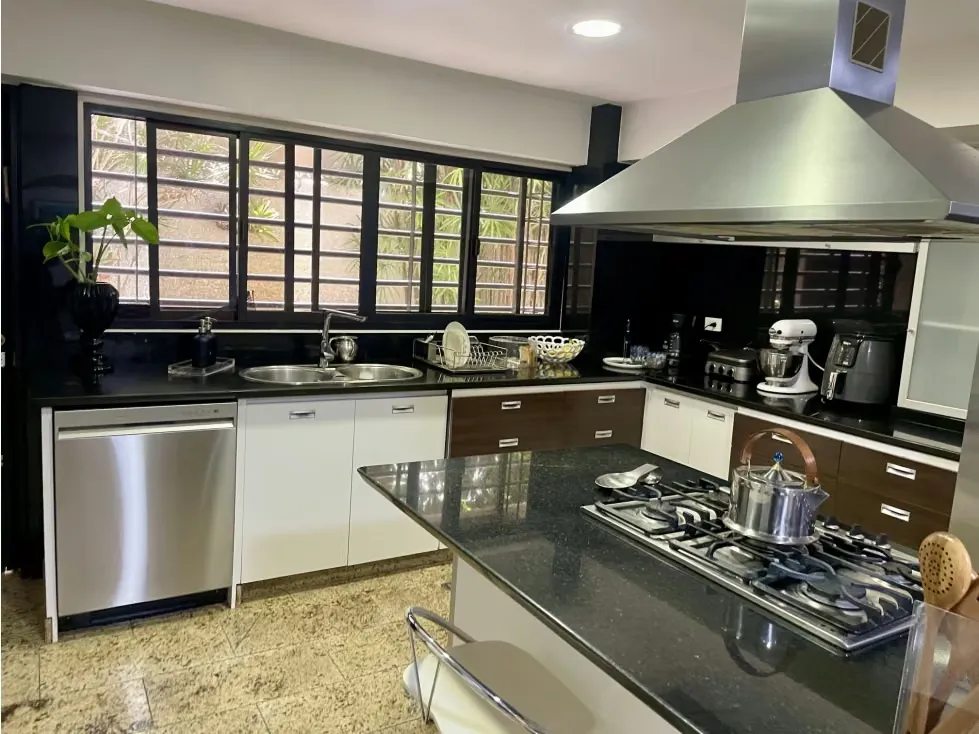 Se vende apartamento 310m2 Sebucan 0941 - 13