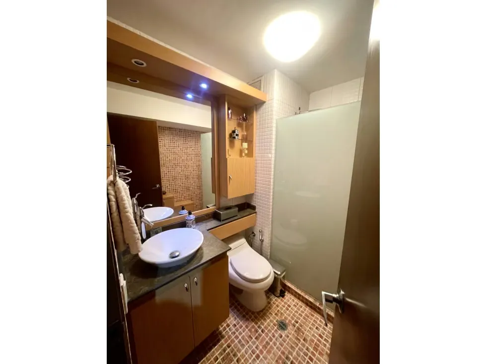 Se vende apartamento 310m2 Sebucan 0941 - 28