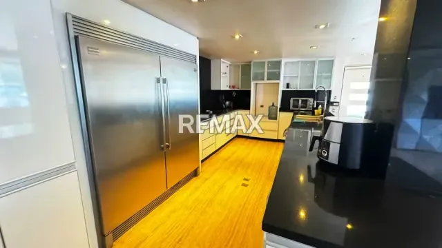 CASA EN VENTA - URB. MIRANDA - 4