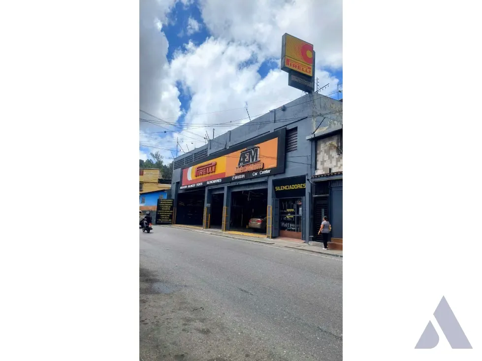 Vendo local comercial a nivel de calle 1000m2 Catia 5124