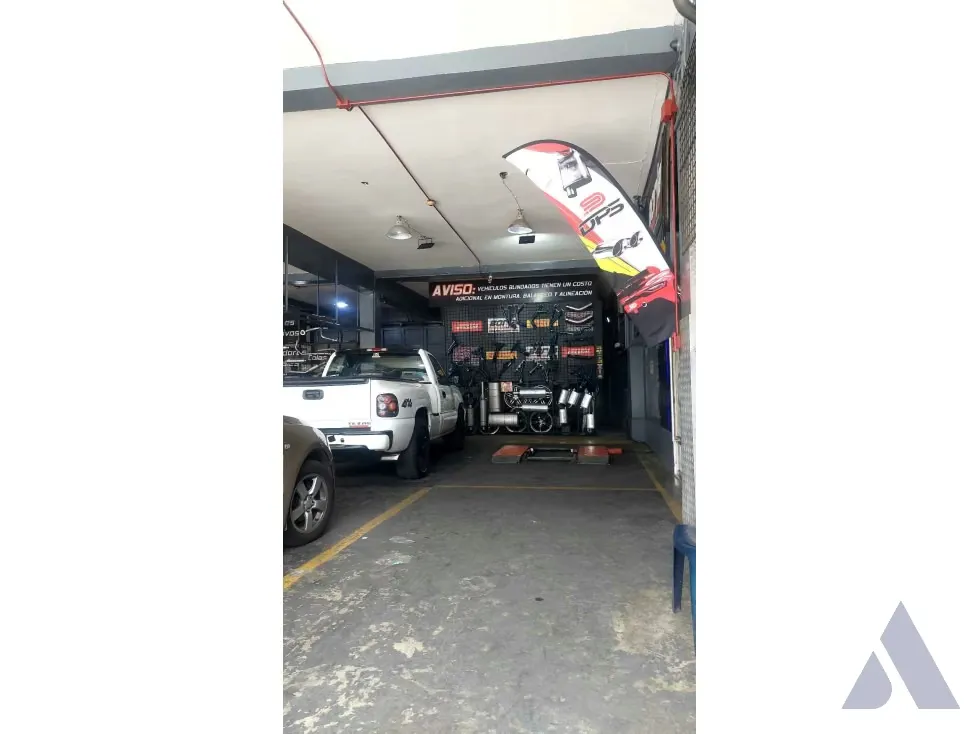 Vendo local comercial a nivel de calle 1000m2 Catia 5124 - 11