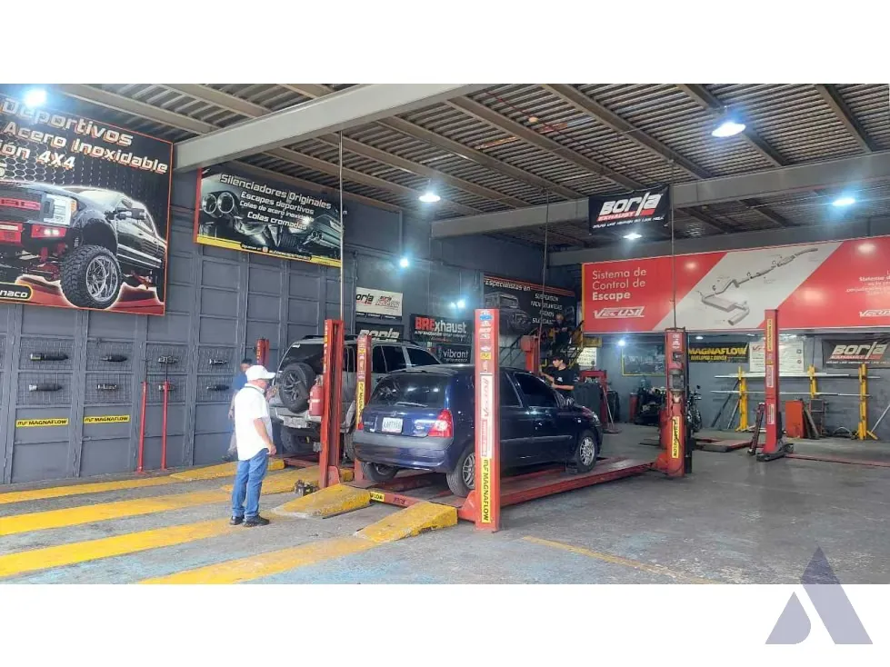Vendo local comercial a nivel de calle 1000m2 Catia 5124 - 13