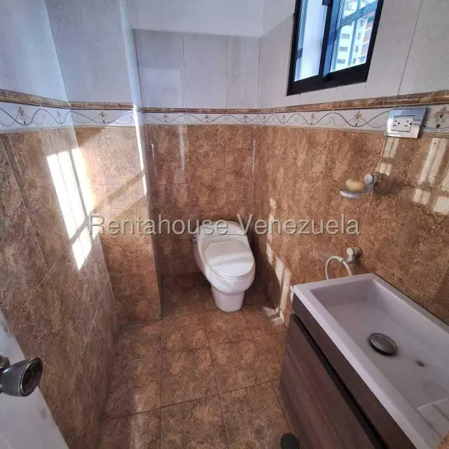 Oficina en Venta en Parroquia La Candelaria, Distrito Metropolitano - 11