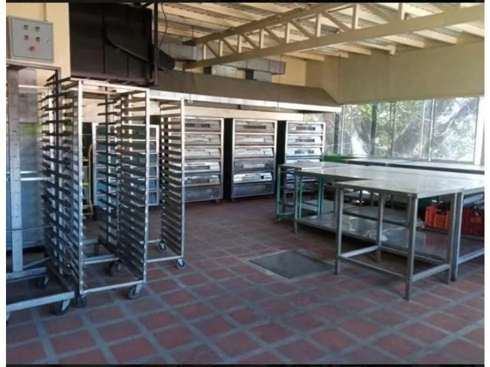 Vendo edificio 800m2 Bello Monte 4742 - 5
