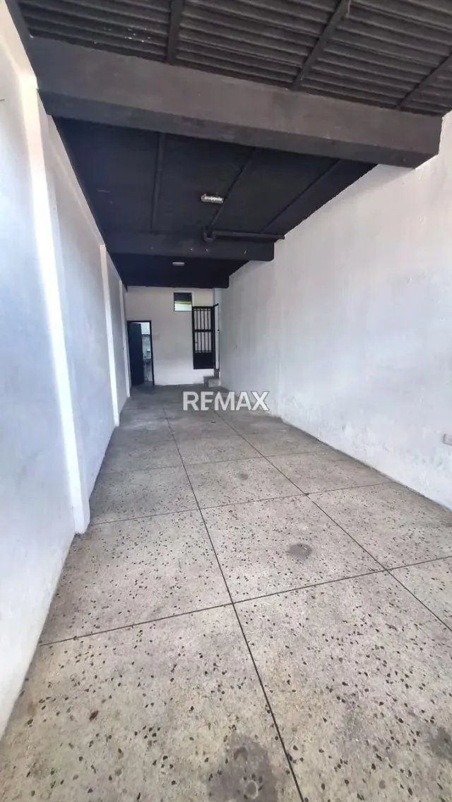 Casa Doble propósito en Venta - 2