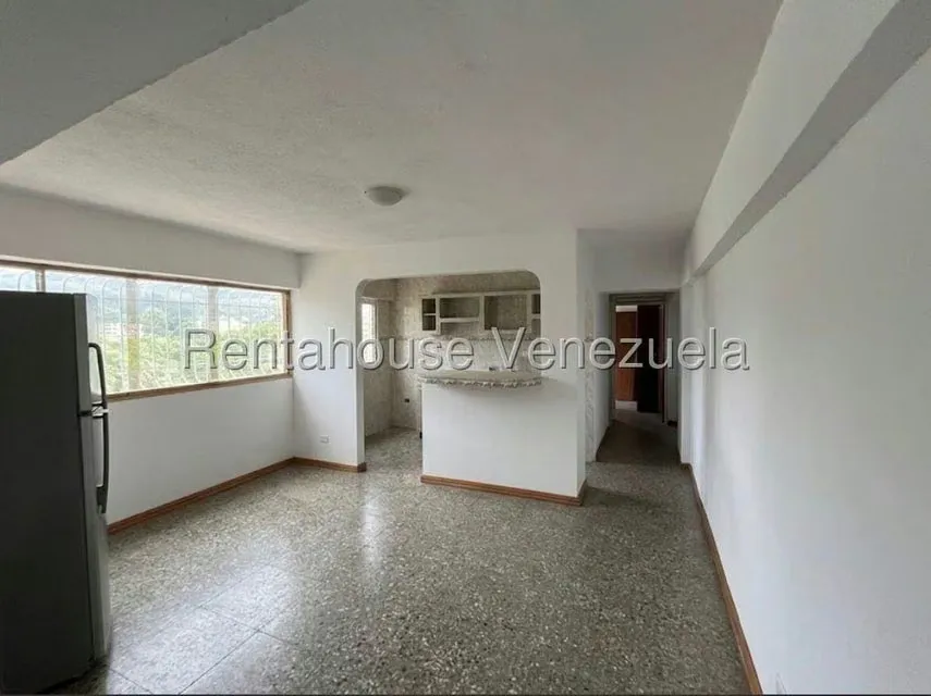 Apartamento (1 Nivel) en Venta en Caricuao, Distrito Metropolitano - 2