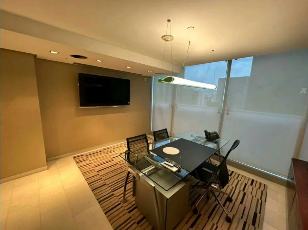 Vendo oficina amoblada 280m2 El Rosal 9203 - 9
