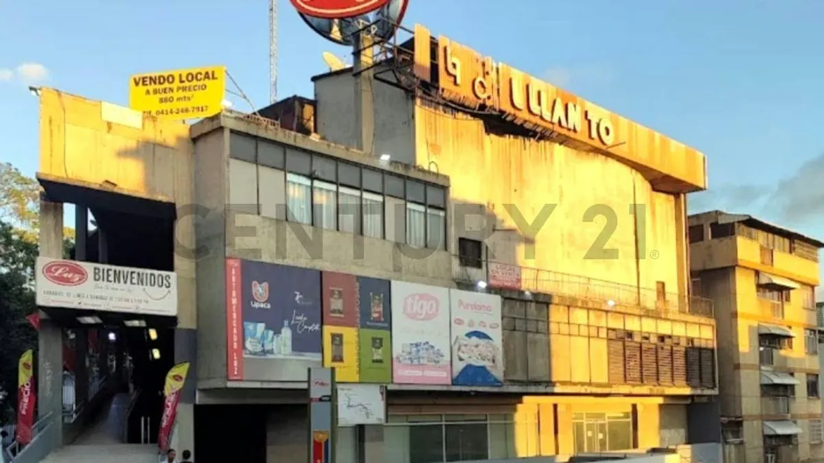 Venta de Local Comercial Centro Comercial El Llanito