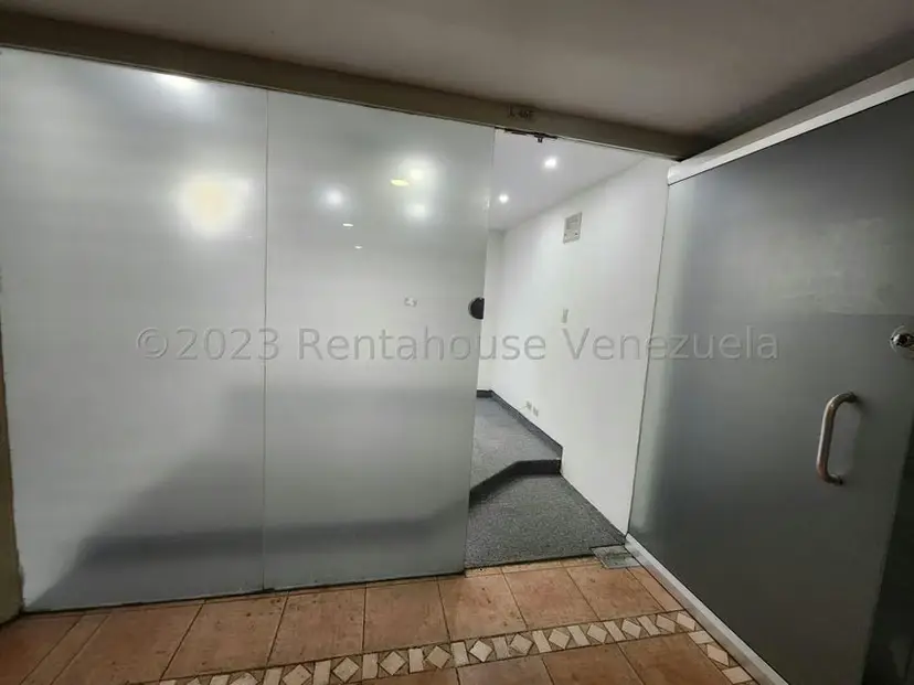 Comercial (Local Comercial) en Alquiler en Lomas de La Trinidad, Distrito Metropolitano
