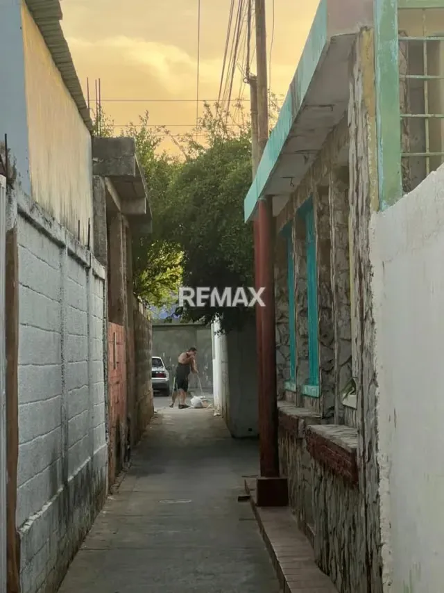 CASA EN VENTA DE OPORTUNIDAD EN SAN JACINTO CERCA DEL SAMBIL - 7