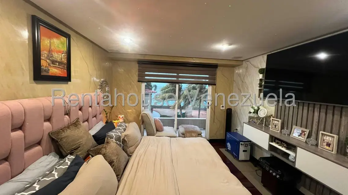 Townhouse (Multiples Niveles) en Venta en Lago Mar Beach, Zulia - 18