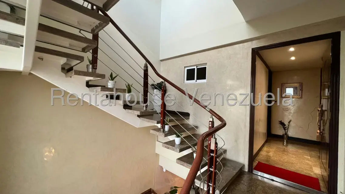 Townhouse (Multiples Niveles) en Venta en Lago Mar Beach, Zulia - 37