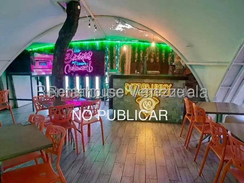 Local Comercial en Venta en La Castellana, Distrito Metropolitano - 2