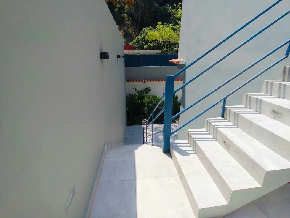 CASA COLINAS DE BELLO MONTE 1.240 M2 DE TRES NIVELES MAS TERRAZA - 5