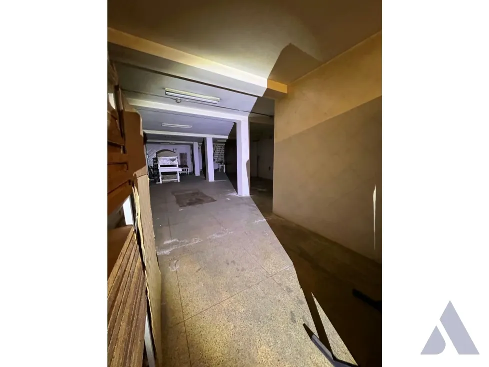 Vendo edificio 661m2 Catia 4849 - 2
