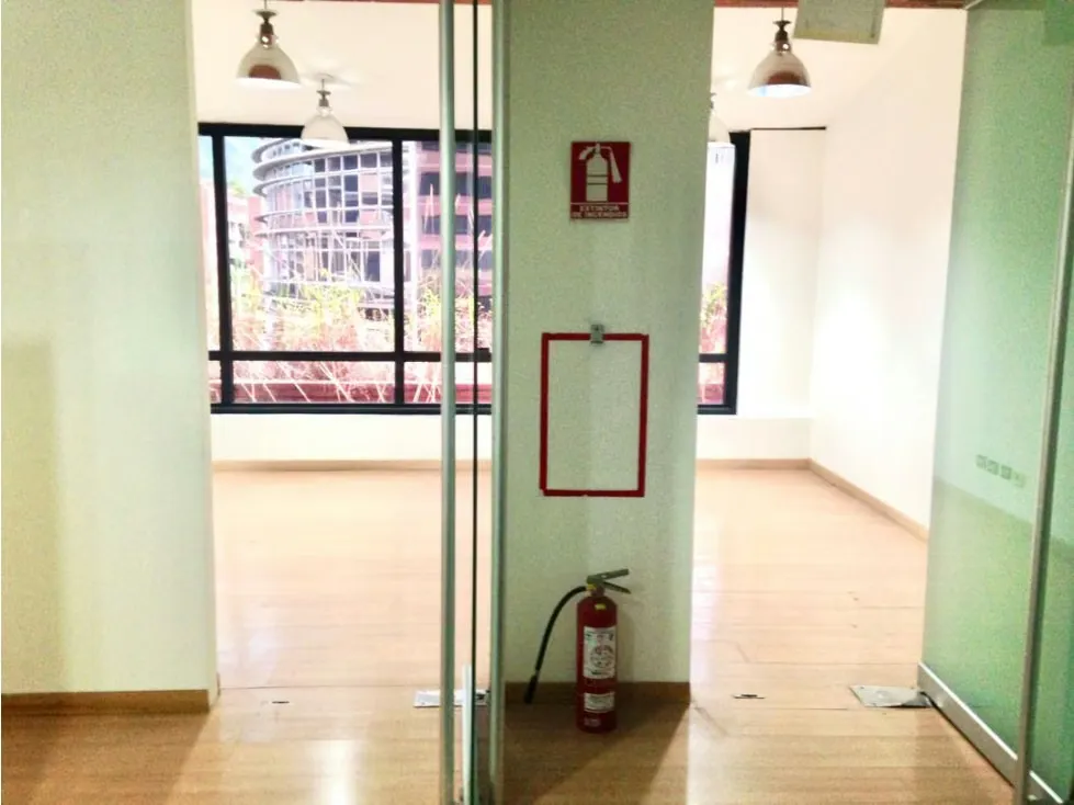 Alquilo oficina 503m2 El Rosal 3339 - 11