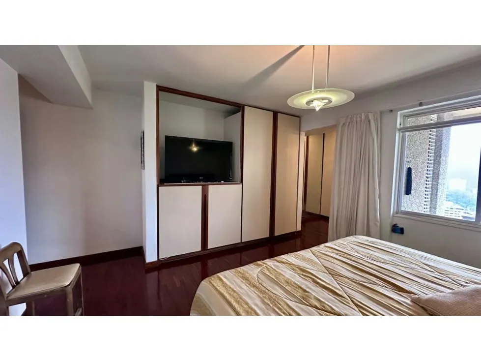 Vendo apartamento 231m2 Lomas de Prados del Este 4680 - 27