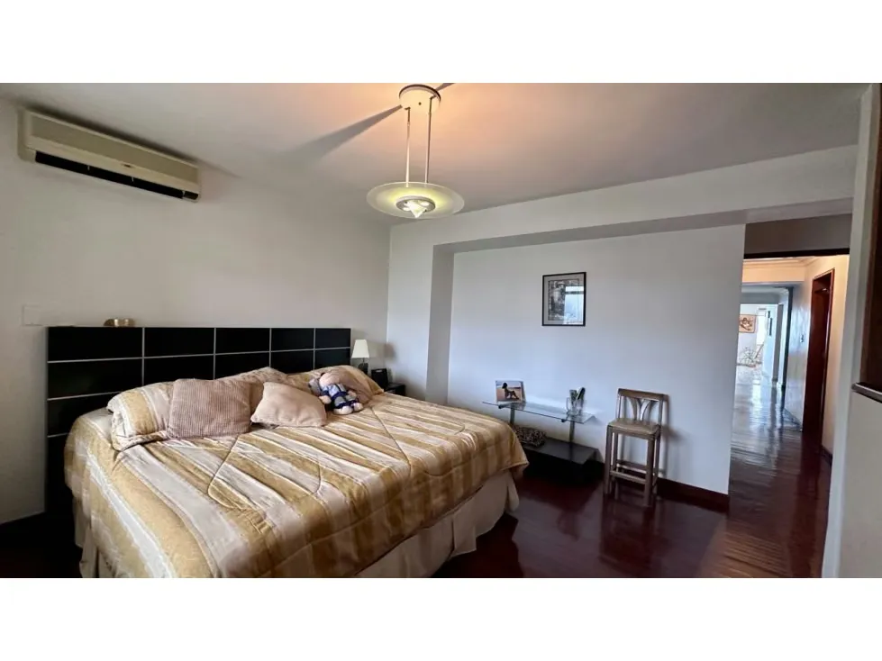 Vendo apartamento 231m2 Lomas de Prados del Este 4680 - 30