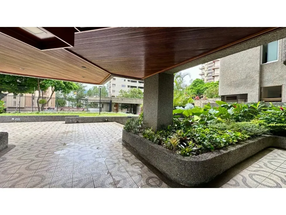 Vendo apartamento 231m2 Lomas de Prados del Este 4680 - 43