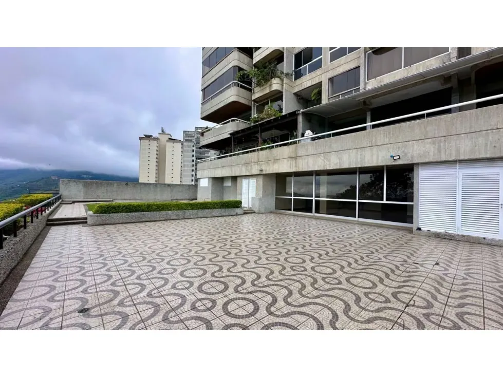 Vendo apartamento 231m2 Lomas de Prados del Este 4680 - 46