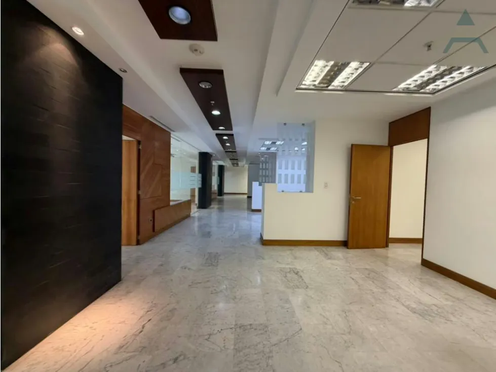 Se Vende/Alquila Edificio 17500m² San Bernardino - 18