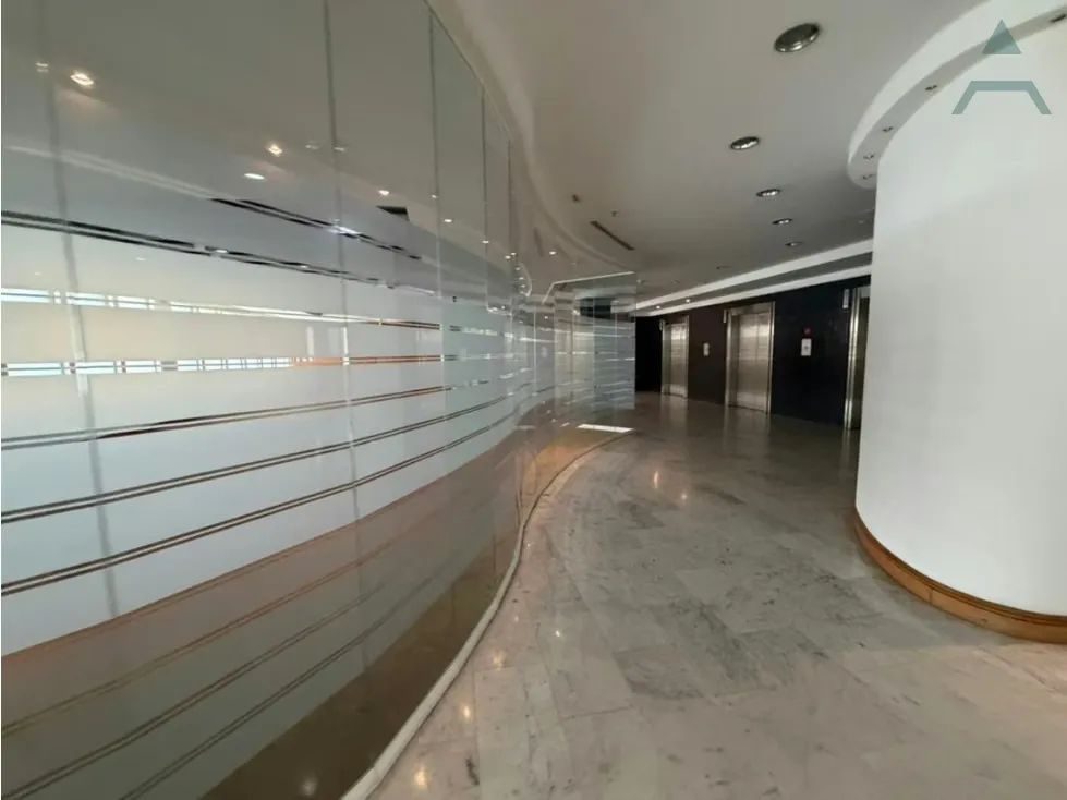 Se Vende/Alquila Edificio 17500m² San Bernardino - 23