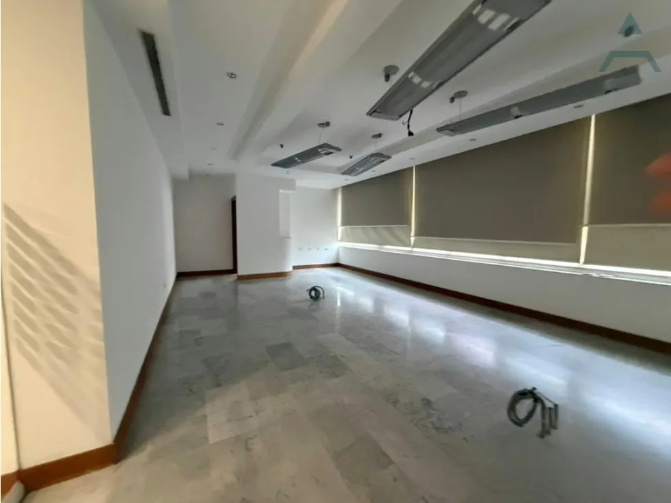 Se Vende/Alquila Edificio 17500m² San Bernardino - 24