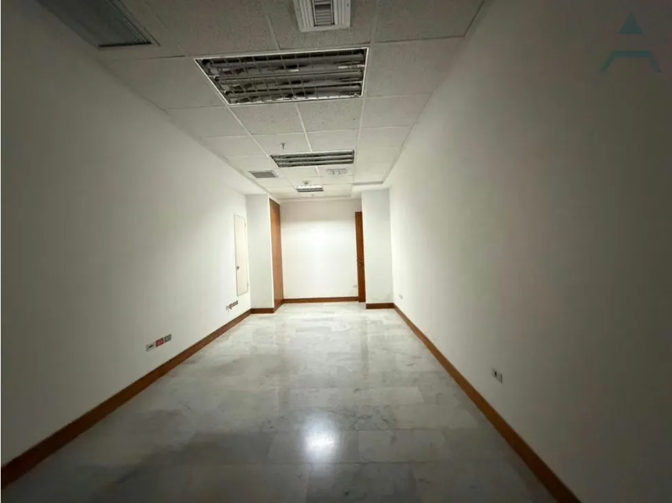 Se Vende/Alquila Edificio 17500m² San Bernardino - 25