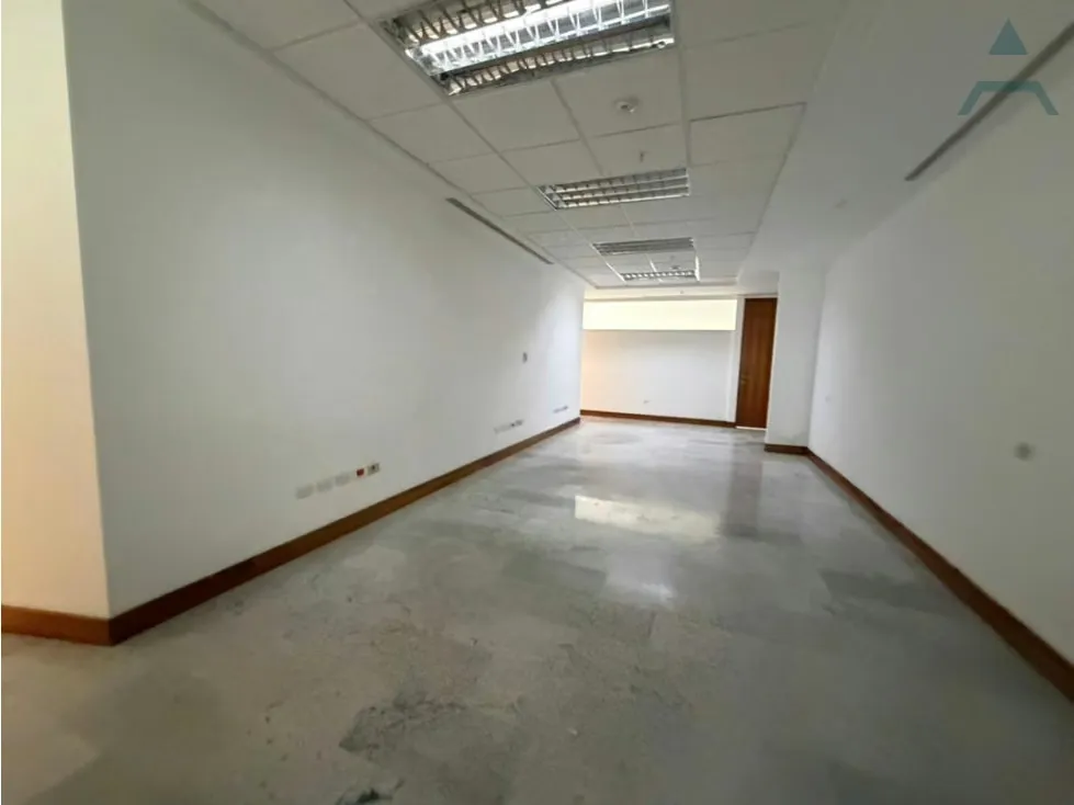 Se Vende/Alquila Edificio 17500m² San Bernardino - 26
